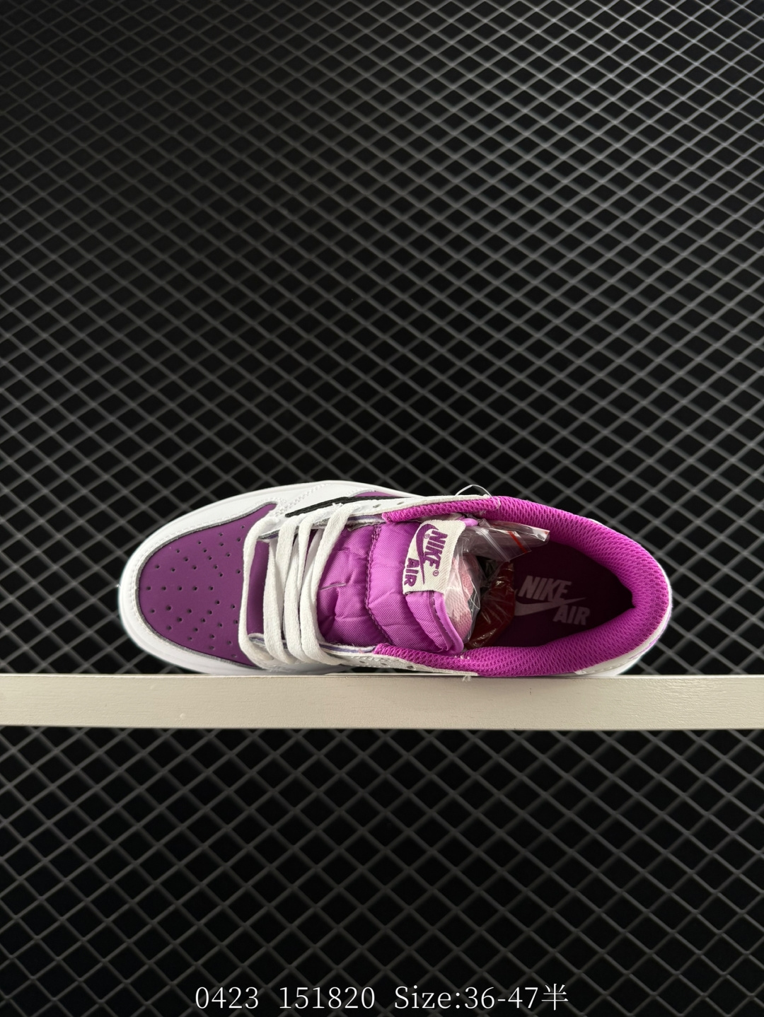 Travis Scott x Air Jordan 1 ” Reverse Mocha “